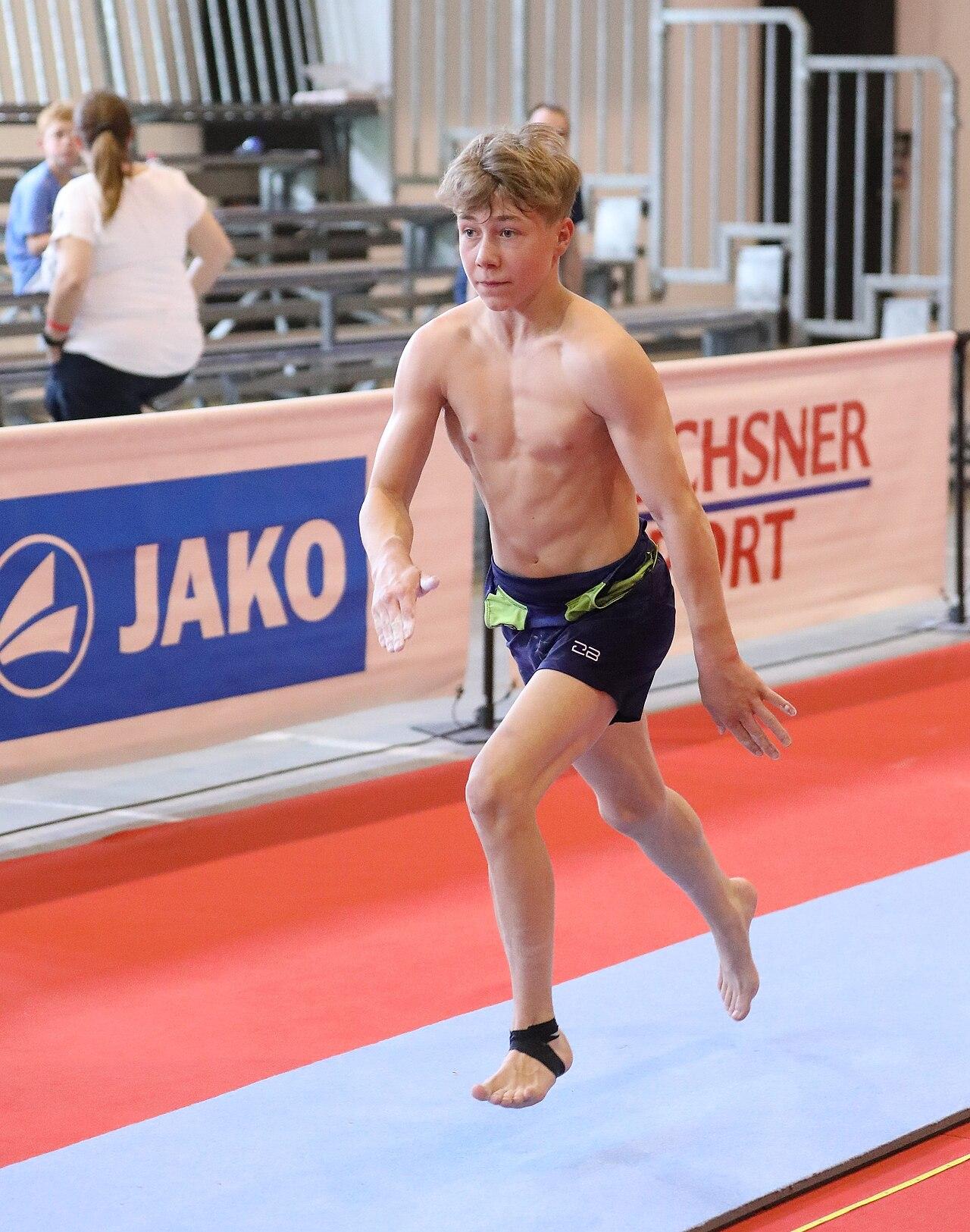 体操体能与康复：被低估的隐形战场（战术执教视角）